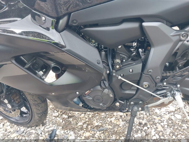 Yamaha Yzfr7 2025 JYARM38E2SA020627 Image 9