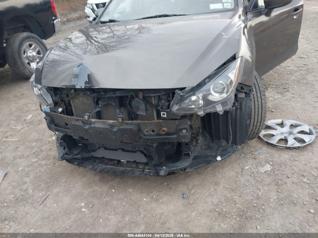 2015 Mazda Mazda3 I Sport მანქანა იყიდება აუქციონზე, vin: 3MZBM1U71FM133301, აუქციონის ნომერი: 44844104