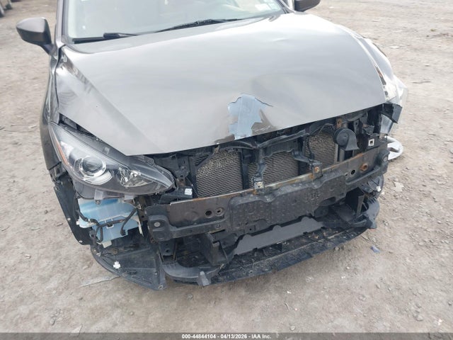 2015 Mazda Mazda3 I Sport მანქანა იყიდება აუქციონზე, vin: 3MZBM1U71FM133301, აუქციონის ნომერი: 44844104