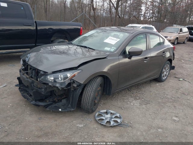 2015 Mazda Mazda3 I Sport მანქანა იყიდება აუქციონზე, vin: 3MZBM1U71FM133301, აუქციონის ნომერი: 44844104