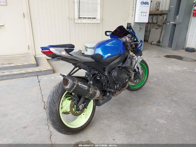 Suzuki GSX-R750 2022 JS1GR7MA8N7100307 Image 4