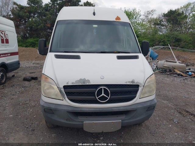 2010 Mercedes-benz Sprinter Van 3500 High Roof მანქანა იყიდება აუქციონზე, vin: WD3PF4CCXA5490052, აუქციონის ნომერი: 44844124