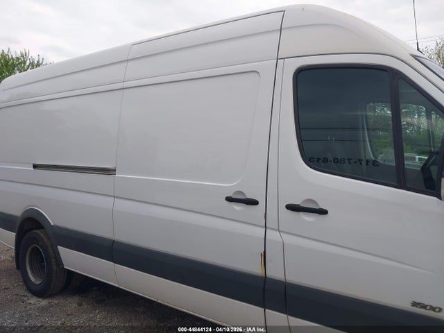 2010 Mercedes-benz Sprinter Van 3500 High Roof მანქანა იყიდება აუქციონზე, vin: WD3PF4CCXA5490052, აუქციონის ნომერი: 44844124