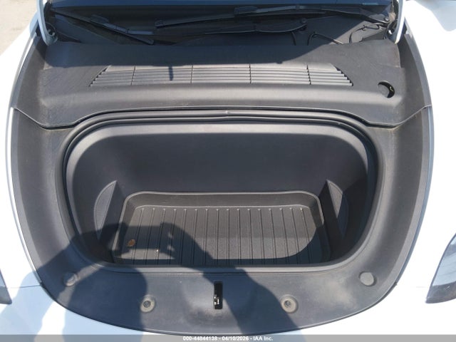 Продажа на аукционе авто 2023 Tesla Model Y Awd/long Range Dual Motor All-wheel Drive, vin: 7SAYGDEE5PA079087, номер лота: 44844138