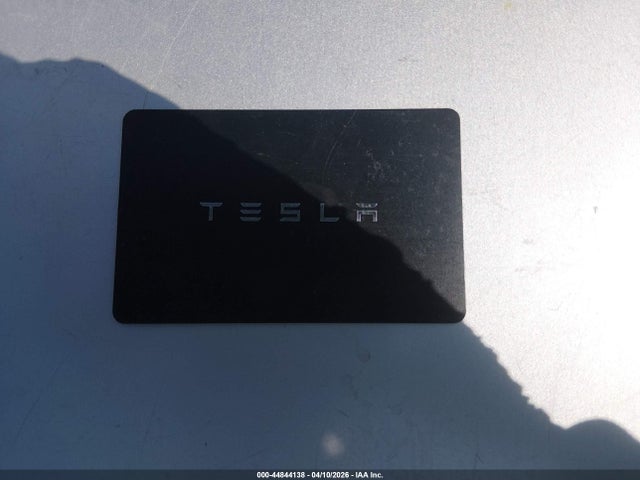 Продажа на аукционе авто 2023 Tesla Model Y Awd/long Range Dual Motor All-wheel Drive, vin: 7SAYGDEE5PA079087, номер лота: 44844138