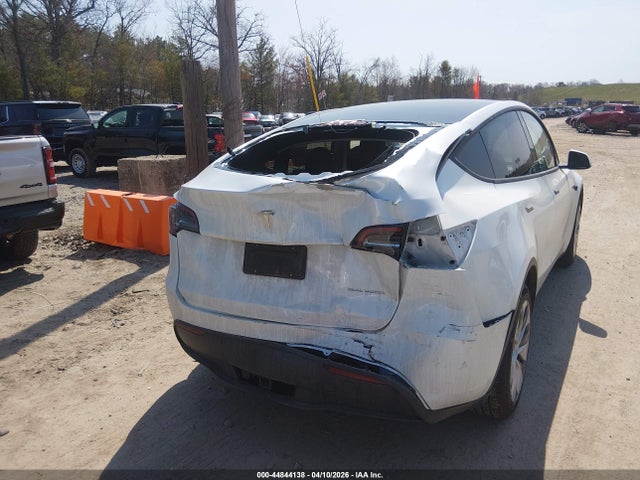 Продажа на аукционе авто 2023 Tesla Model Y Awd/long Range Dual Motor All-wheel Drive, vin: 7SAYGDEE5PA079087, номер лота: 44844138