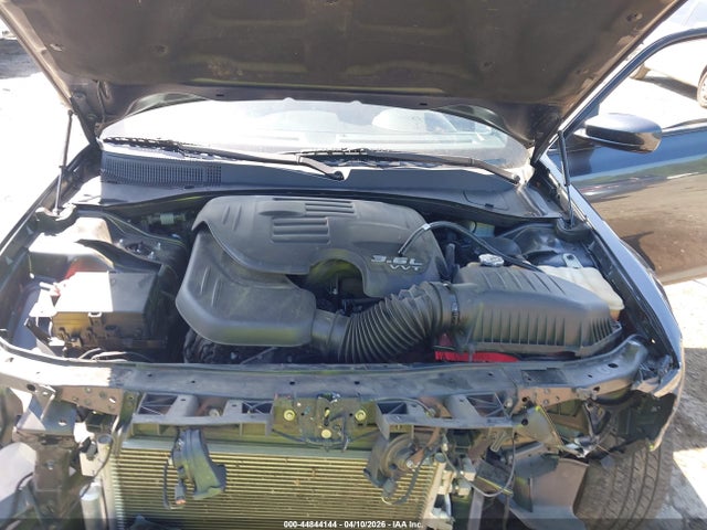 44844144 :رقم المزاد ، 2C3CCABGXKH515787 vin ، 2019 Chrysler 300 300s مزاد بيع