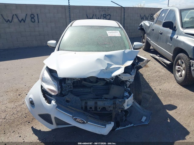 Ford FOCUS SE 2014 1FADP3F29EL145881 Image 12