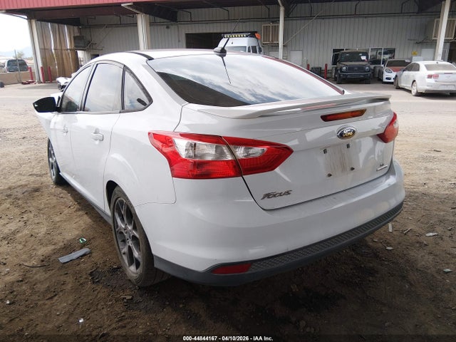 Ford FOCUS SE 2014 1FADP3F29EL145881 Image 3