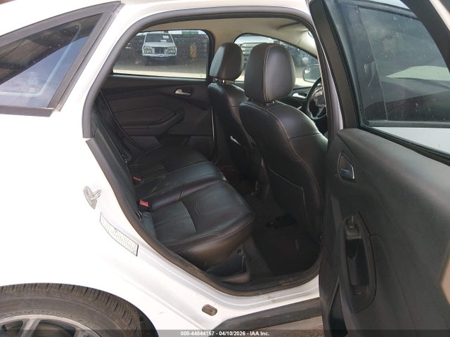 Ford FOCUS SE 2014 1FADP3F29EL145881 Image 8