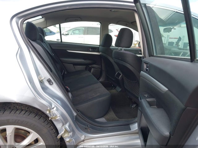 2014 Subaru Legacy 2.5i მანქანა იყიდება აუქციონზე, vin: 4S3BMBA60E3014126, აუქციონის ნომერი: 44844189