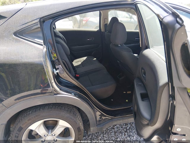 Продажа на аукционе авто 2022 Honda Hr-v 2wd Lx, vin: 3CZRU5H30NM729122, номер лота: 44844190