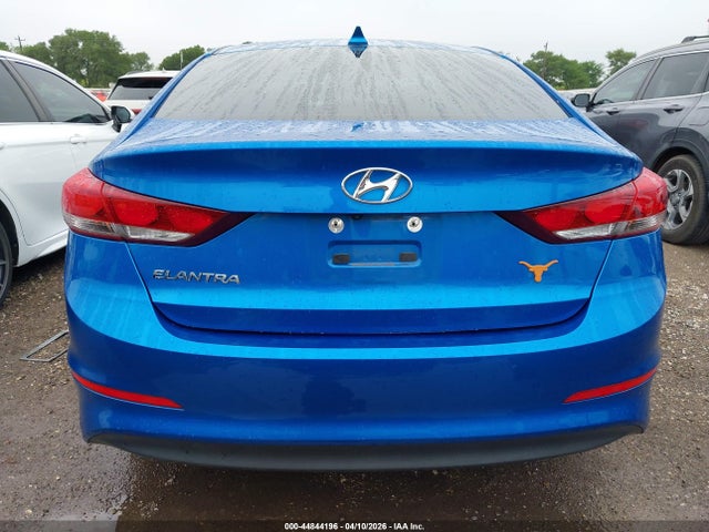 2018 Hyundai Elantra Sel მანქანა იყიდება აუქციონზე, vin: 5NPD84LFXJH358101, აუქციონის ნომერი: 44844196