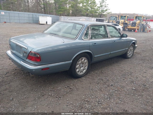 2002 JAGUAR XJ8 SAJDA14CX2LF45153 Photo 3