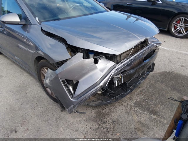 KMHD84LFXKU823883 Hyundai Elantra Value Edition