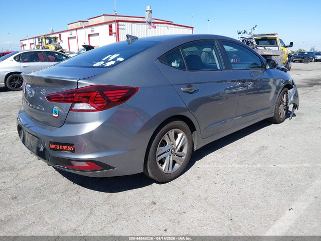 KMHD84LFXKU823883 Hyundai Elantra Value Edition