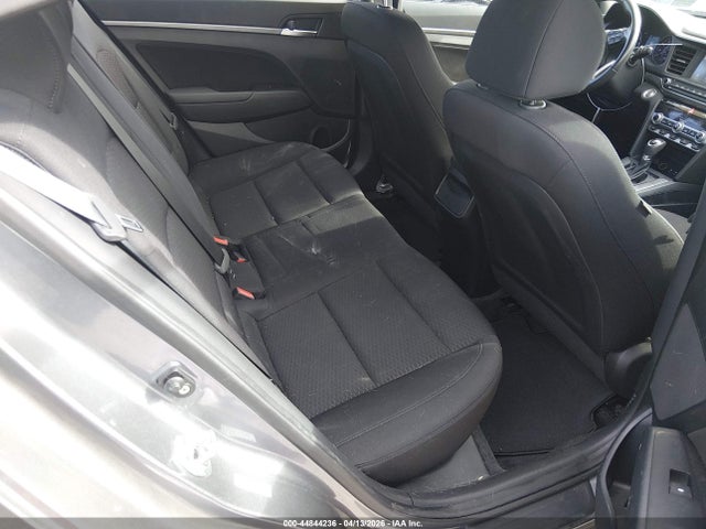 KMHD84LFXKU823883 Hyundai Elantra Value Edition