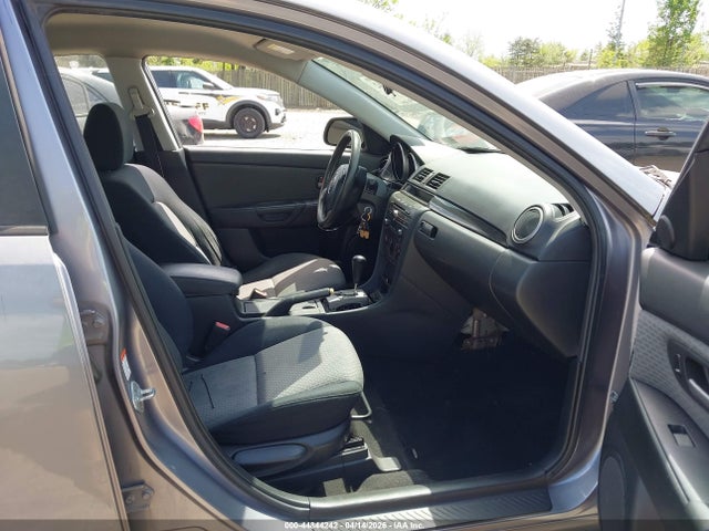 2006 Mazda Mazda3 I მანქანა იყიდება აუქციონზე, vin: JM1BK32FX61430420, აუქციონის ნომერი: 44844242