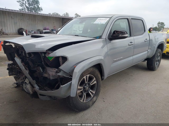 2018 Toyota Tacoma Trd Sport მანქანა იყიდება აუქციონზე, vin: 3TMDZ5BN7JM051961, აუქციონის ნომერი: 44844244