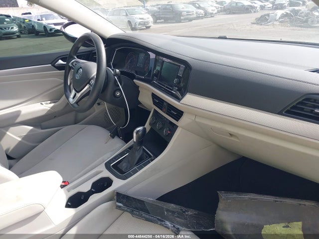 2019 Volkswagen Jetta 1.4t R-line/1.4t S/1.4t Se მანქანა იყიდება აუქციონზე, vin: 3VWCB7BU9KM192113, აუქციონის ნომერი: 44844250
