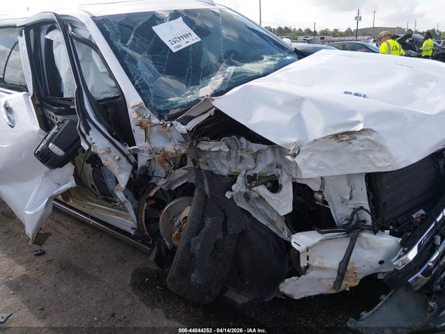 Aukcja sprzedaży 2021 Chevrolet Silverado 1500 4wd  Short Bed High Country, vin: 3GCUYHEL6MG345823, numer aukcji: 44844252