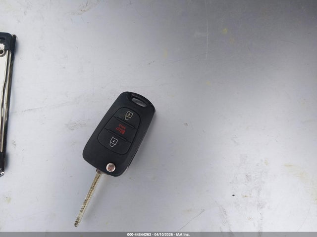 2013 Kia Soul + მანქანა იყიდება აუქციონზე, vin: KNDJT2A60D7769315, აუქციონის ნომერი: 44844263
