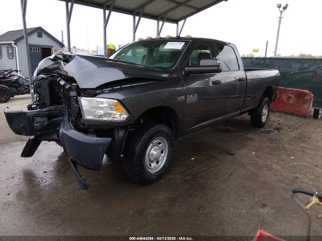 44844268 :رقم المزاد ، 3C6UR5HJ0FG613846 vin ، 2015 Ram 2500 Tradesman مزاد بيع