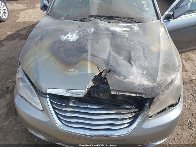Продажа на аукционе авто 2013 Chrysler 200 Touring, vin: 1C3CCBBB4DN735995, номер лота: 44844300