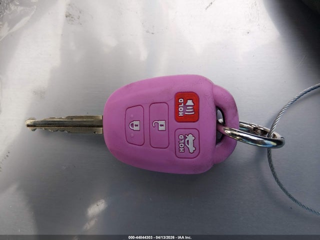 Toyota Rav4 Xle 2015 JTMWFREV2FD072627 Image 11