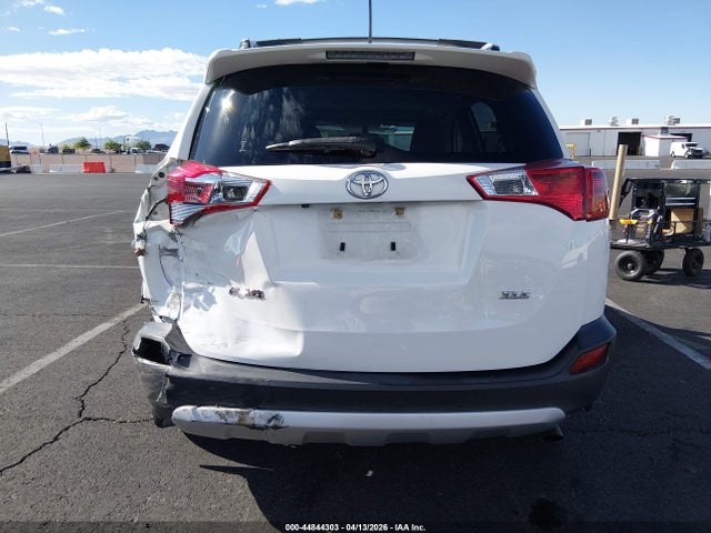 Toyota Rav4 Xle 2015 JTMWFREV2FD072627 Image 17