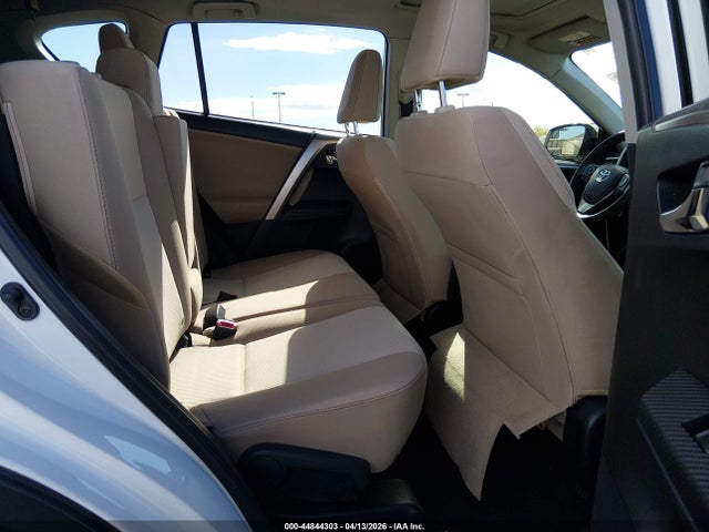 Toyota Rav4 Xle 2015 JTMWFREV2FD072627 Image 8