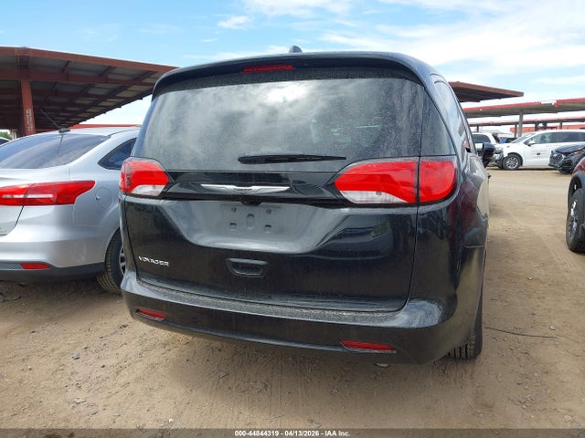 Chrysler Voyager Lx 2022 2C4RC1CG9NR158122 Image 17