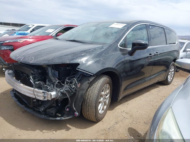 Chrysler Voyager Lx 2022 2C4RC1CG9NR158122 Image 2