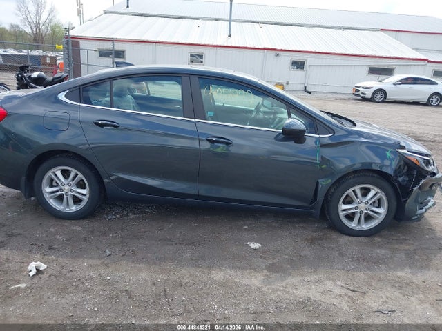 1G1BE5SM0J7135035 Chevrolet Cruze Lt Auto