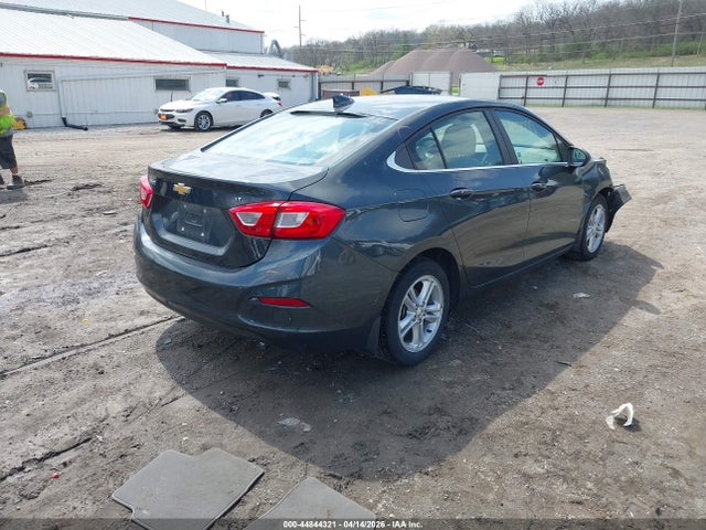 1G1BE5SM0J7135035 Chevrolet Cruze Lt Auto