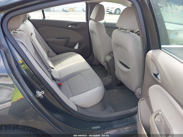 1G1BE5SM0J7135035 Chevrolet Cruze Lt Auto