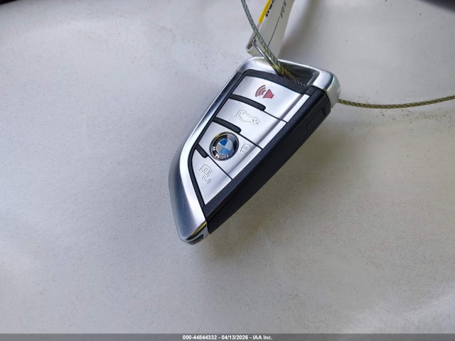 44844332 :رقم المزاد ، 5UXCW2C01M9H45488 vin ، 2021 Bmw X7 Xdrive40i مزاد بيع