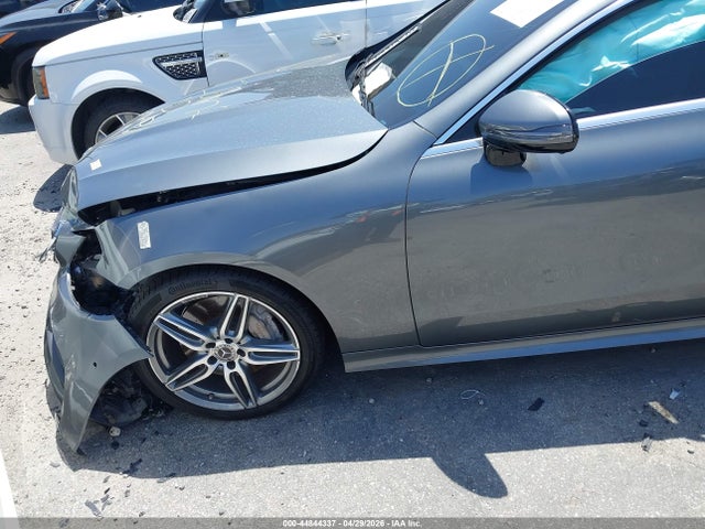 Продаж на аукціоні авто 2018 Mercedes-benz E 400, vin: WDD1J6FB6JF026278, номер лоту: 44844337