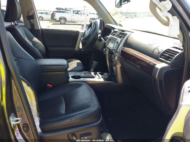 Продажа на аукционе авто 2019 Toyota 4runner Limited, vin: JTEBU5JR9K5663978, номер лота: 44844341