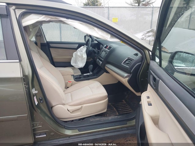 44844355 :رقم المزاد ، 4S4BSBAC6F3202044 vin ، 2015 Subaru Outback 2.5i مزاد بيع
