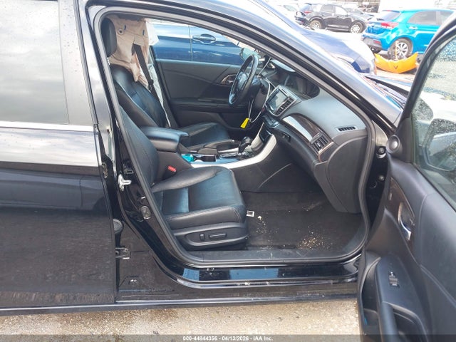 44844356 :رقم المزاد ، 1HGCR2F93GA150484 vin ، 2016 Honda Accord Ex-l مزاد بيع
