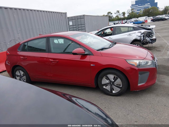 KMHC65LC8KU136690 Hyundai Ioniq Hybrid Blue