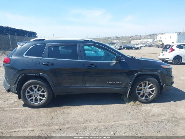1C4PJMCB3FW787421 Jeep Cherokee Latitude