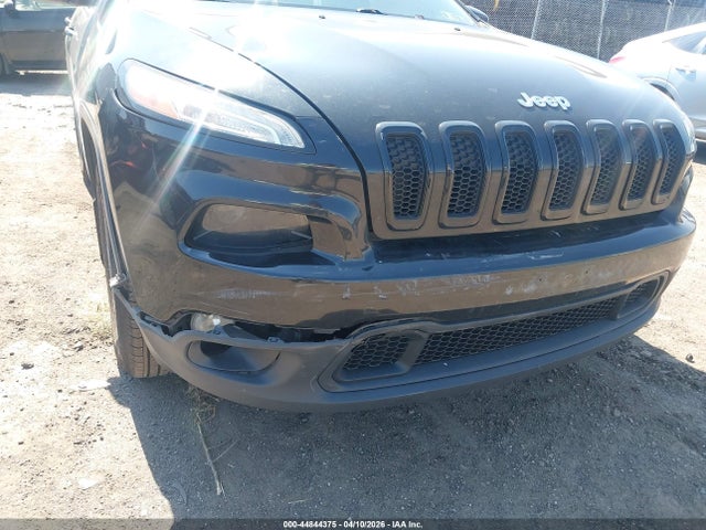1C4PJMCB3FW787421 Jeep Cherokee Latitude