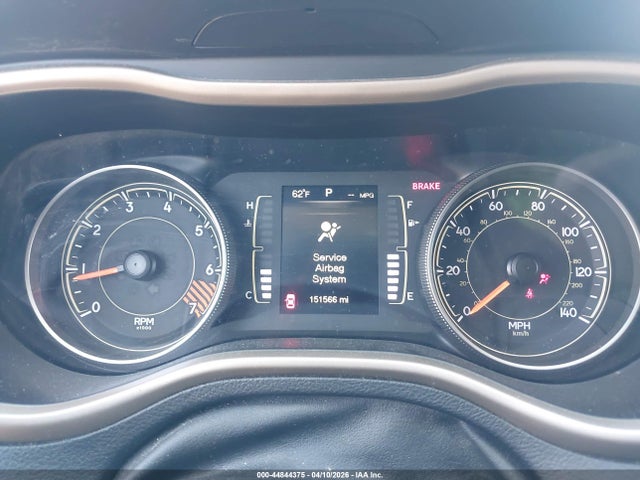 1C4PJMCB3FW787421 Jeep Cherokee Latitude