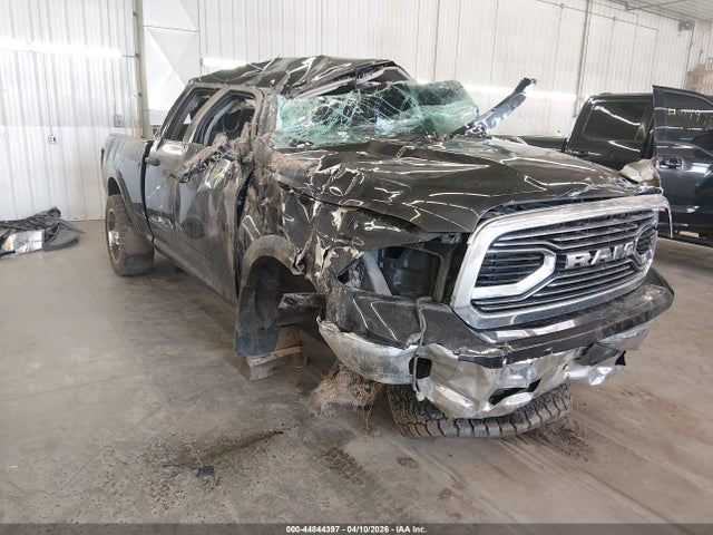 44844397 :رقم المزاد ، 1C6RR7GT5HS606147 vin ، 2017 Ram 1500 Slt مزاد بيع