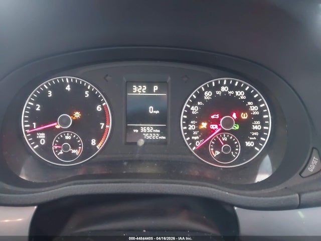 2015 Volkswagen Passat 1.8t Wolfsburg Edition მანქანა იყიდება აუქციონზე, vin: 1VWAT7A35FC008323, აუქციონის ნომერი: 44844405