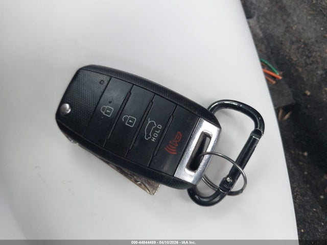 Продажа на аукционе авто 2015 Kia Soul +, vin: KNDJP3A5XF7787650, номер лота: 44844469