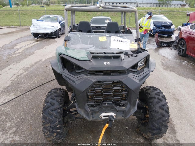 44844470 :رقم المزاد ، 3JBAGAX41PK000139 vin ، 2023 Can-am Commander Dps 1000r مزاد بيع