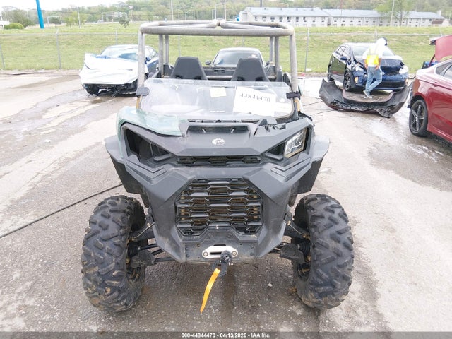 44844470 :رقم المزاد ، 3JBAGAX41PK000139 vin ، 2023 Can-am Commander Dps 1000r مزاد بيع